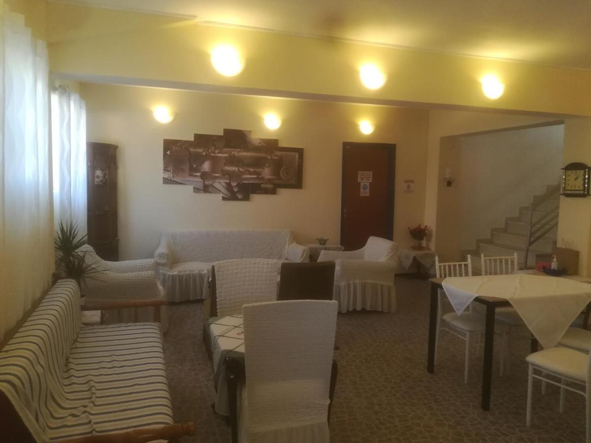 אגיוקמפוס Akrogiali מראה חיצוני תמונה